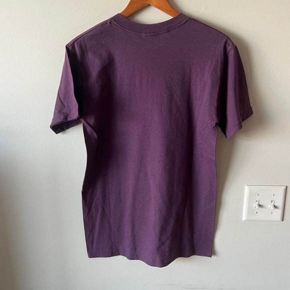 Vintage Wolf Nature Tee - Picture 5 of 7